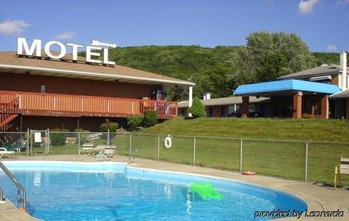 Parkway Inn 베스탈 외부 사진